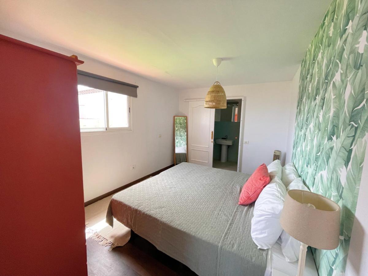 Casa con piscina y jardín con vistas al mar Vila Puerto de la Madera Exterior foto