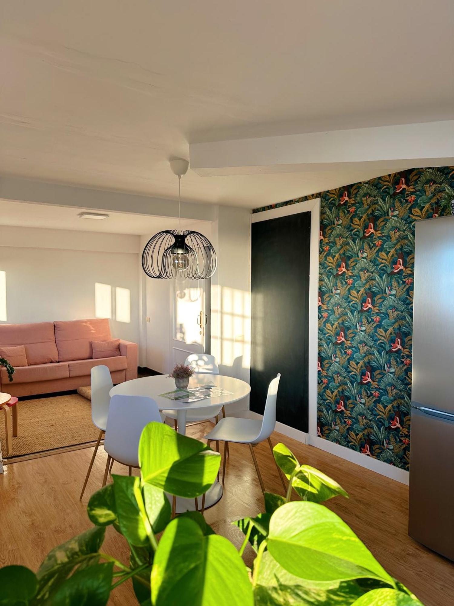 Casa con piscina y jardín con vistas al mar Vila Puerto de la Madera Exterior foto